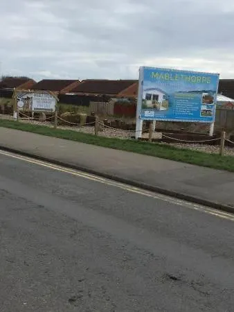 6 Berth Pet Friendly Chalet Mablethorpe Exterior photo